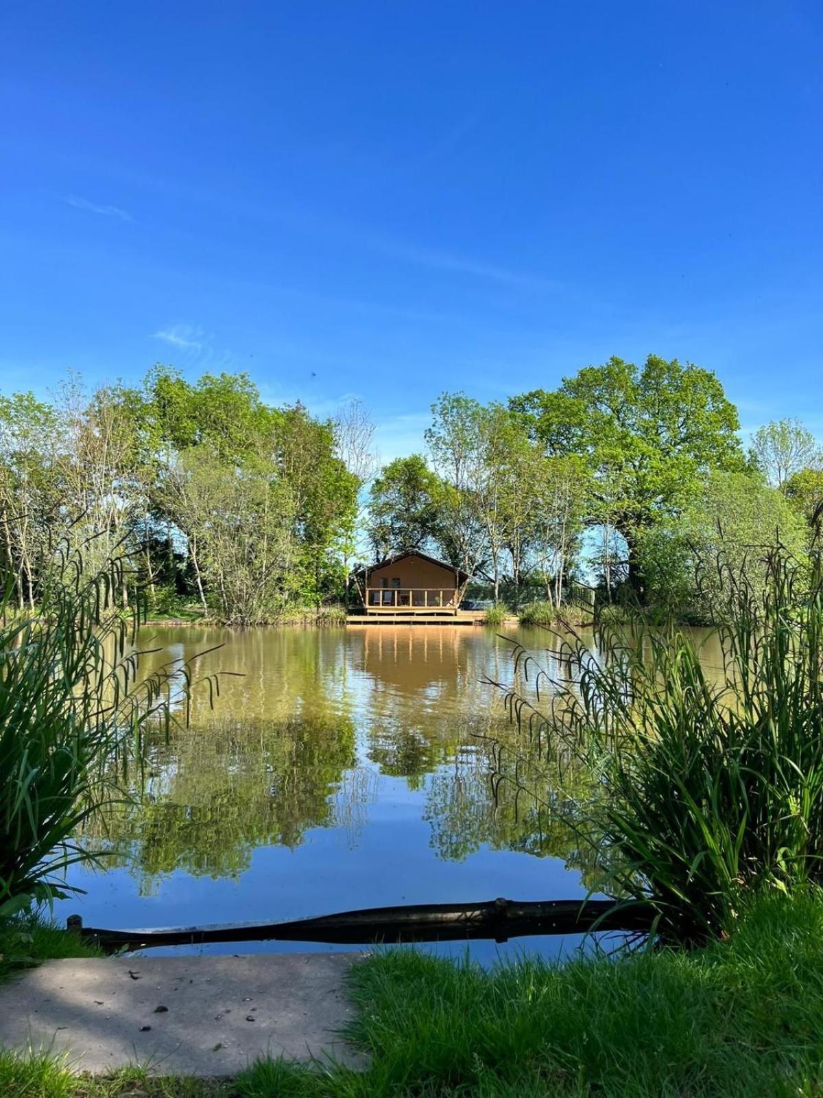 Teal Safari Tent Holiday home *